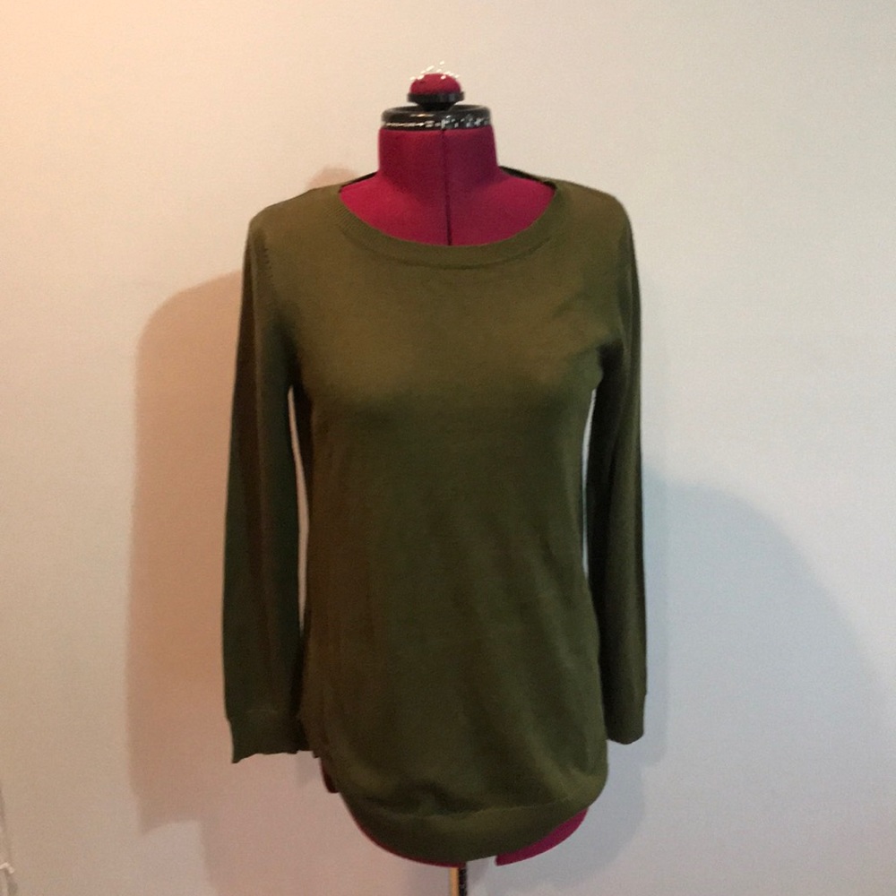 🌿ALL MUST GO🌿 green sweater